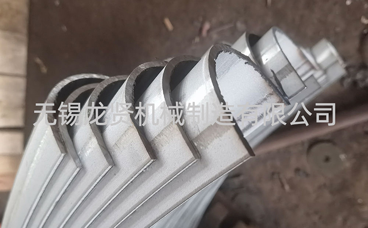 無錫碳鋼半圓管選哪家？龍賢：把 “半圓鋼” 做成 “放心管”，靠譜到不用挑！